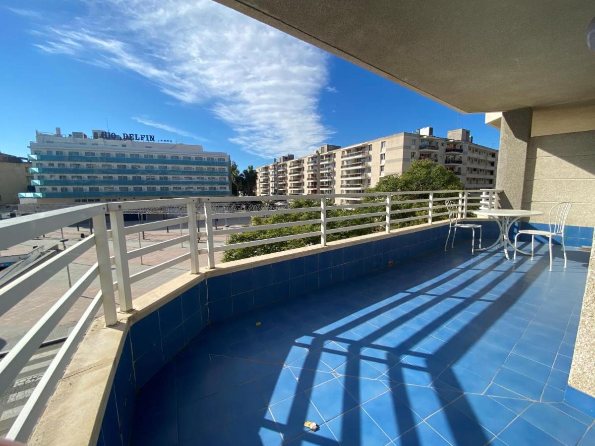 סאלו Apartamentos Ch מראה חיצוני תמונה