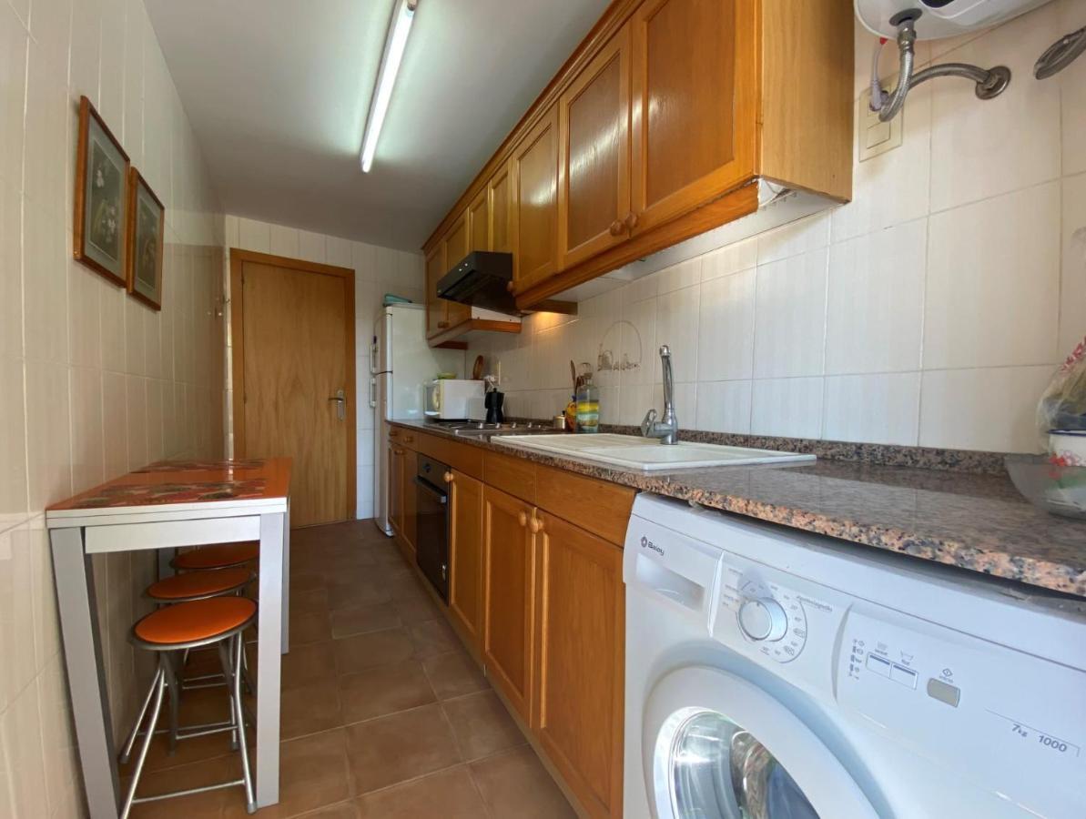 סאלו Apartamentos Ch מראה חיצוני תמונה