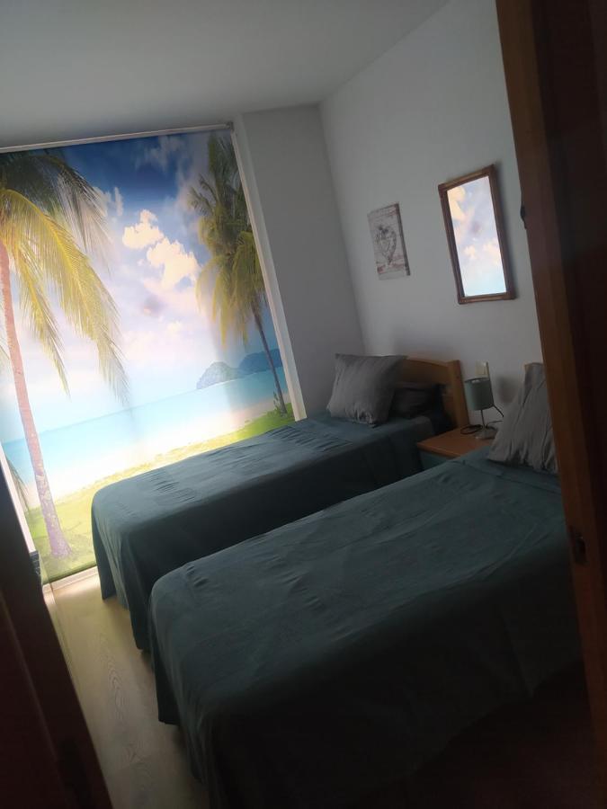 סאלו Apartamentos Ch מראה חיצוני תמונה